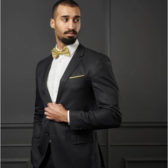 Men’s New Years Eve Metallic Gold Pre-Tied Neck Bow Tie NWT - Picture 3 of 7